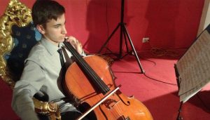 Read more about the article Theodor State – Adolescență pe ritmuri de violoncel