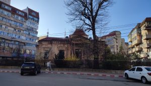 Read more about the article Misterele Târgoviștei: Cum a scăpat casa primarilor Petrescu de buldozerele care au pus la pământ vechile case ale Târgoviștei