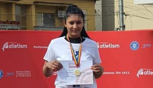 Read more about the article Elena Constantin a adus la Târgoviște prima medalia de aur la Oină – sportul național al României