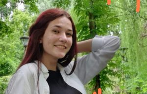 Read more about the article Ștefania Pavel face voluntariat de la 12 ani și își dorește propriul ei ONG