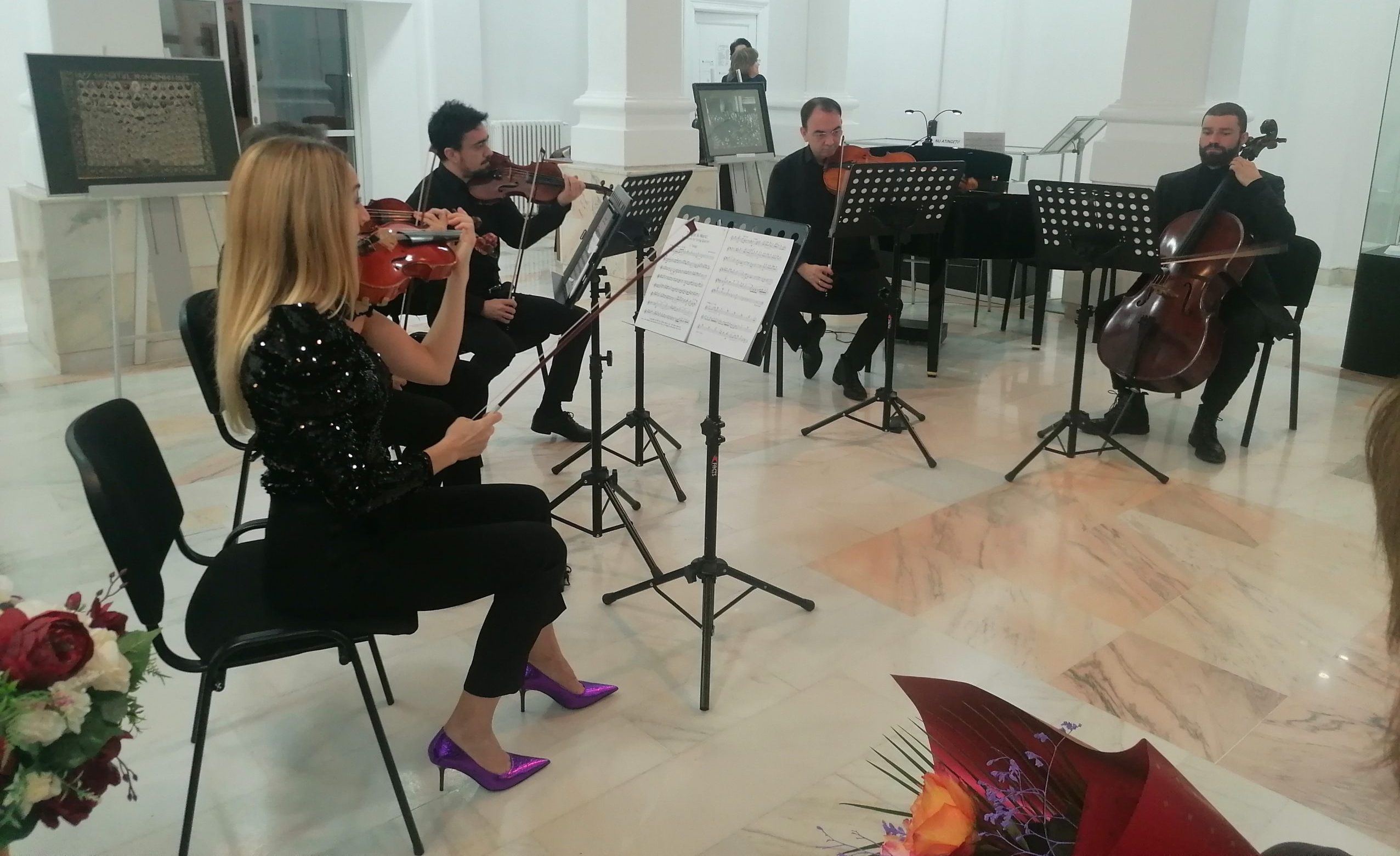 You are currently viewing Dragostea, celebrată în acorduri de muzică simfonică, la Muzeul de Istorie din Târgoviște