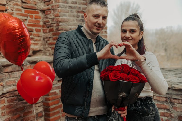 Read more about the article Cerere în căsătorie inedită, într-unul dintre locurile emblematice ale Cetății (VIDEO)