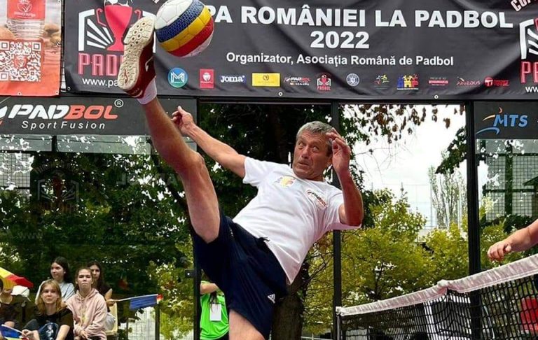 Read more about the article La 63 de ani, Mihai Țiplic face performanță într-un sport nou și inedit