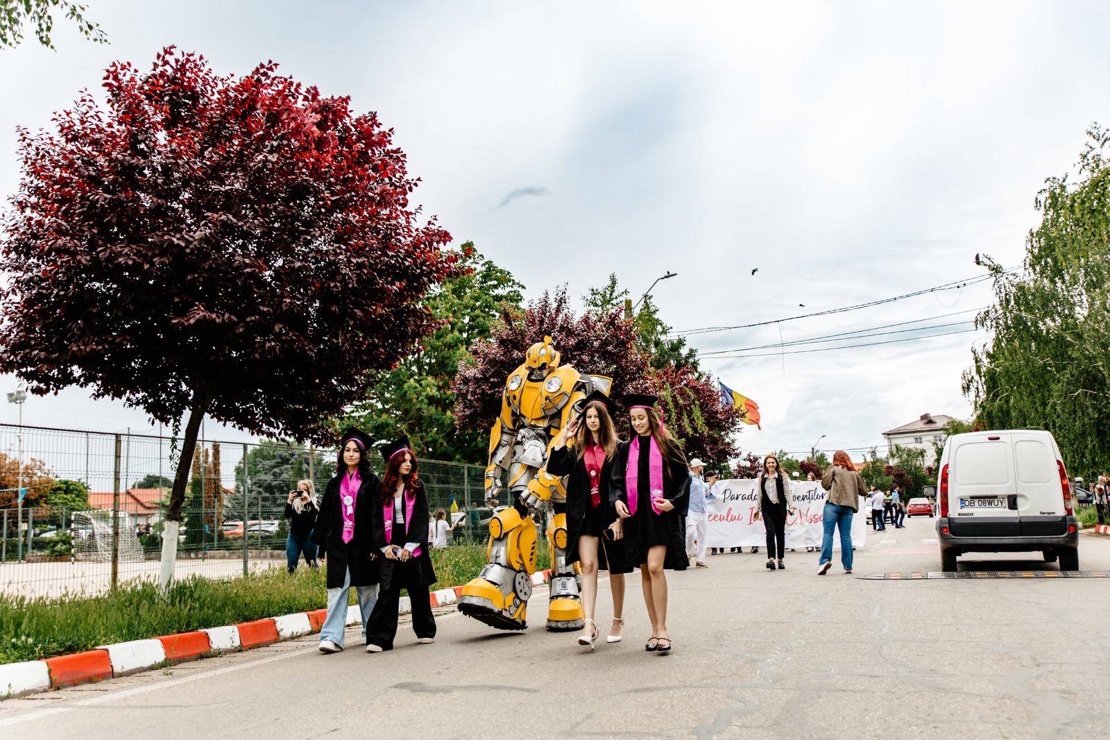 You are currently viewing Bumblebee a abolvit Liceului Teoretic „Iancu C. Vissarion”