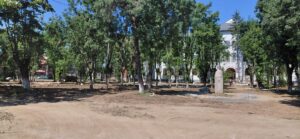 Read more about the article Târgoviște primește un nou parc: zona din fața gării, transformată într-un spațiu verde modern pentru toți locuitorii