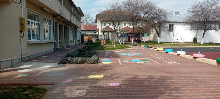 Read more about the article Două proiecte, vizând Școala „Vasile Cârlova”, pe ordinea de zi a ședinței CLM Târgoviște din 17 iulie