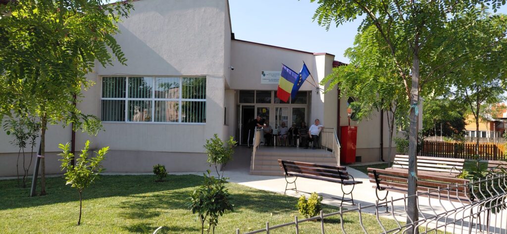 Direcția de Asistență Socială Târgoviște anunță lansarea proiectului „Bătrân, dar nu singur”